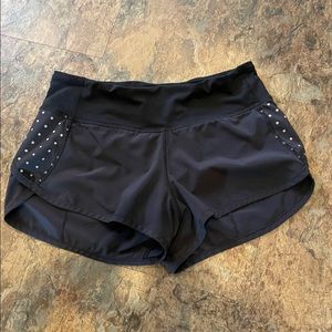 Lululemon shorts size 2